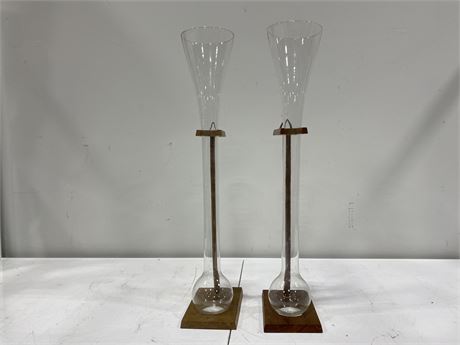 2 BEER CHUGGING GLASSES (25” tall)