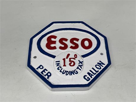 CAST METAL ESSO ENAMELLED SIGN (~10” diameter)
