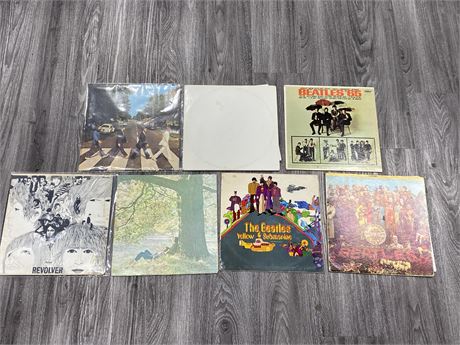 7 BEATLES RECORDS (Scratched)