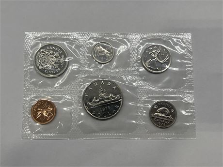 1975 ROYAL CANADIAN MINT UNCIRCULATED COIN SET