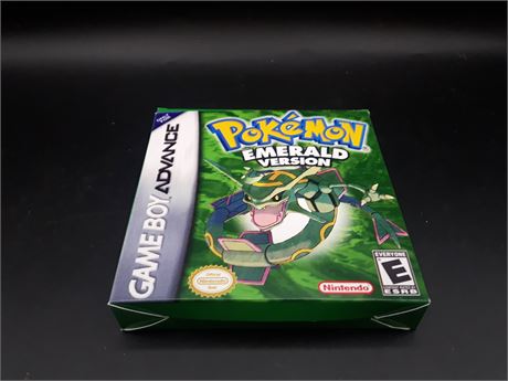 POKEMON EMERALD (REPRODUCTION) WITH BOX - VERY GOOD CONDITION