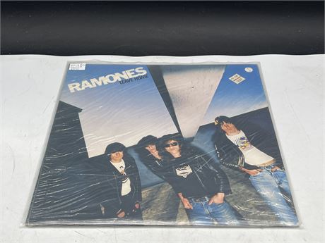 SEALED - VERY RARE 1977 RAMONES - LEAVE HOME