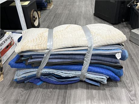 LOT OF 10 OR MORE FULL SIZE MOVING BLANKETS