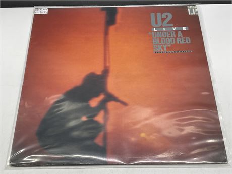 U2 LIVE UK PRESS 1ST PRESS - UNDER A BLOOD RED SKY - EXCELLENT (E)