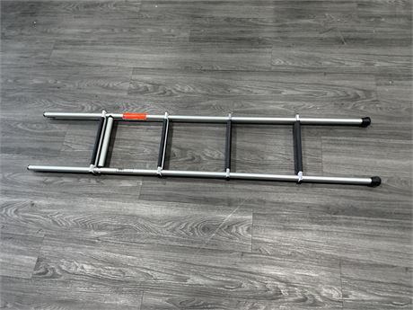 AS NEW RV BUNK BED LADDER - 5FT LONG