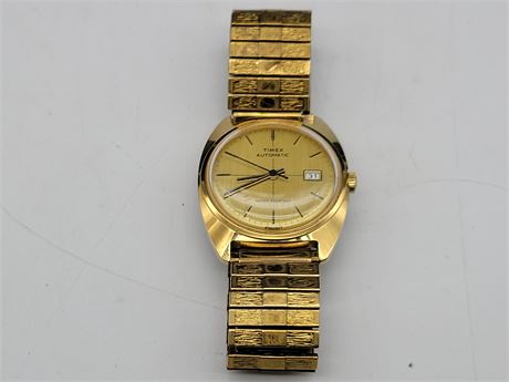 TIMEX VINTAGE AUTOMATIC WATCH WITH DATE (Working)