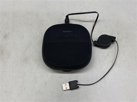 5” BLUETOOTH BOSE SPEAKER W/ CHARGING CABLE