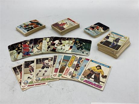 150 ASSORTED 1970S HOCKEY CARDS