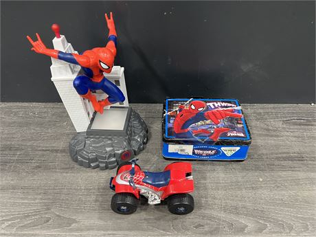 SPIDER-MAN LOT - LUNCH BOX, MINI ATV & FIGURE