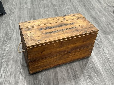 ANTIQUE HINGED WOODEN CRATE - SIGNED - 25”x14”x13”