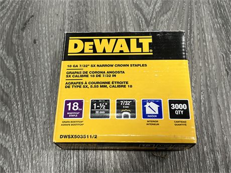 ALMOST FULL BOX OF 3000 DEWALT 18 GA 7/32” NARROW CROWN STAPLES