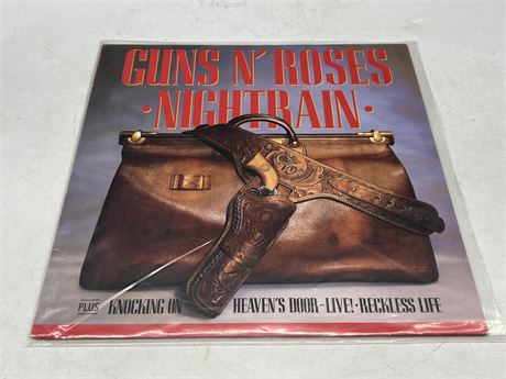 GUN N ROSES - NIGHTRAIN - EXCELLENT (E)