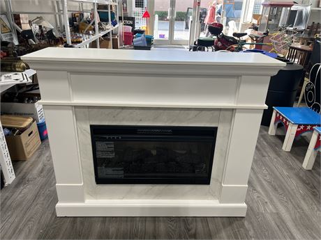 LIKE NEW HOME DECORATORS COLLECTION 53” MEDIA MANTEL FIREPLACE
