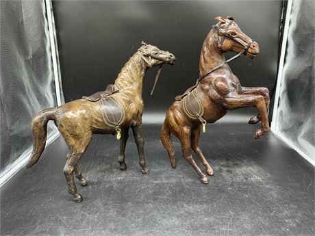 2 LEATHER HORSE ORNAMENTS