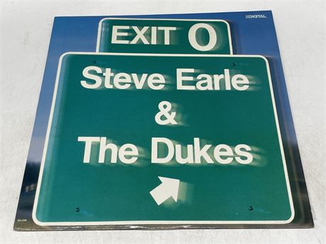 STEVE EARLE & THE DUKES - EXIT 0 - NEAR MINT (NM)