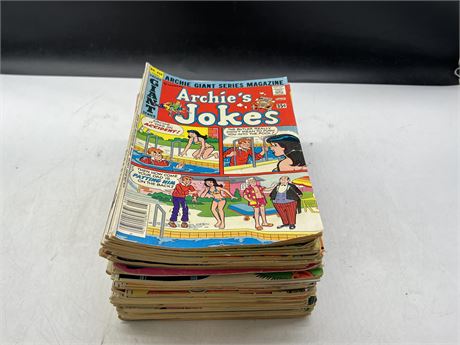 LARGE LOT OF VINTAGE COMICS - MOSTLY ALL ARCHIE - SOME OTHERS