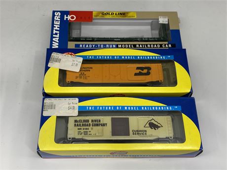 3 ATHEARN / WALTHERS TRAIN MODELS - RETAIL $52 COMBINED