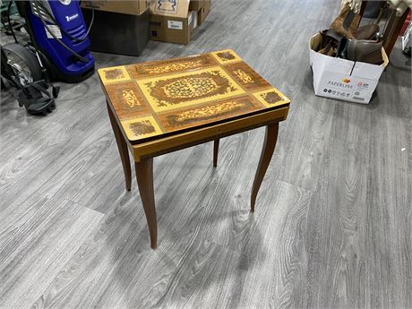MCM EUROPEAN ENLAID MUSICAL TABLE WITH LID - 14” X 17” X 20”