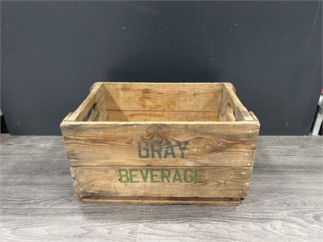VINTAGE GRAY BEVERAGE CRATE - FITS RECORDS - 18”x12”x10”