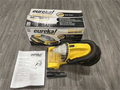 EUREKA EASY CLEAN VACUUM - EXCELLENT CONDITION WORKS GREAT