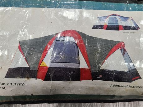 SWISS GEAR THREW ROOM FAMILY DOMES TENT