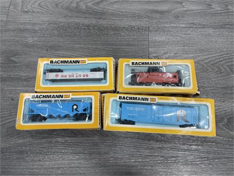 4 IN BOX BACHMANN MODEL TRAIN ENGINES, ETC