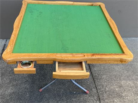 VINTAGE FOLDING GAME TABLE W/ ASHTRAYS & DRAWERS (35” wide, 30” tall)