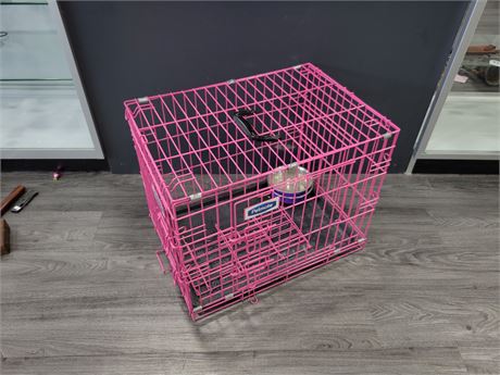 PETMATE PINK MEDIUM DOG CAGE WITH DISHES (20"Tall,24"wide)