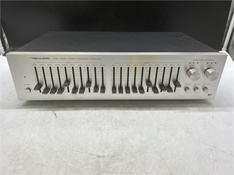 REALISTIC STEREO FREQUENCY EQUALIZER MODEL 31-2000