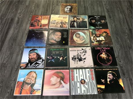 17 WILLIE NELSON RECORDS
