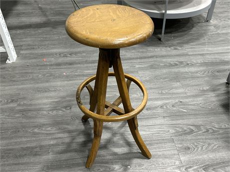 INDUSTRIAL 1920’S ARTS AND CRAFTS STOOL
