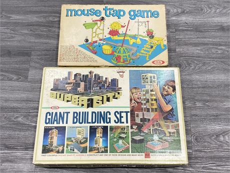 1963 MOUSE TRAP GAME IDEAL / 1961 SUPER CITY BUILDING SET