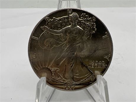 1 OZ 999 FINE SILVER 1987 USA LIBERTY COIN