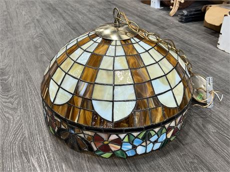 BEAUTIFUL VINTAGE STAINED GLASS HANGING LIGHT (19” wide)