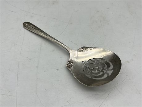 LARGE WALLACE STERLING SPOON (8”)