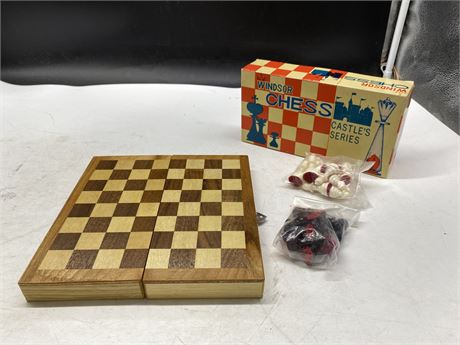 VINTAGE RARE TRAVEL WINDSOR CHESS CASTLE’S SERIES MADE IN JAPAN