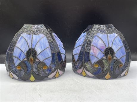 PAIR OF STAINED GLASS WALL SCONE SHADES (10”x5”x9”)