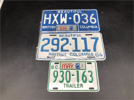 COLLECTION OF VINTAGE BC LICENCE PLATES