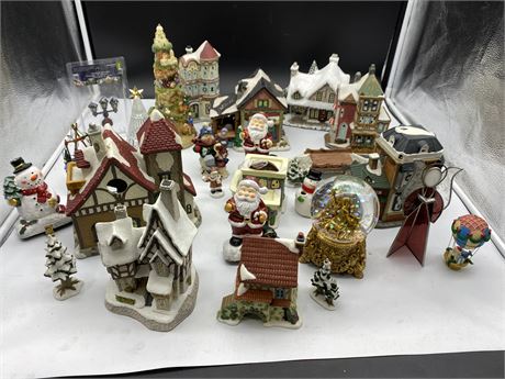 LOT OF CHRISTMAS VILLAGE DECORATIONS