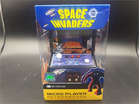 SEALED - SPACE INVADERS MICRO PLAYER
