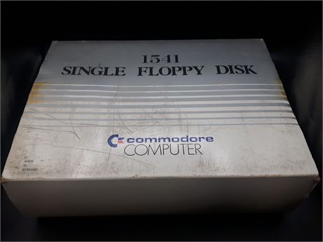 COMMODORE 1541 FLOPPY DISC COMPUTER - CIB