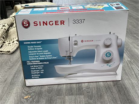 SINGER SIMPLE 3337 SEWING MACHINE IN BOX
