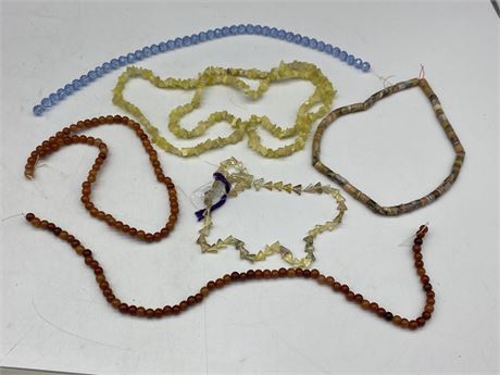 LOT OF NATURAL STONE & CRYSTAL BEADS STRANDS