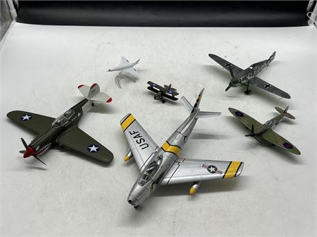 6 AIRCRAFT MODELS - MAINLY DIECAST (Largest is 9” long)
