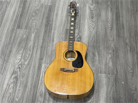 (SEE UPDATED PICS) CONN ACOUSTIC GUITAR