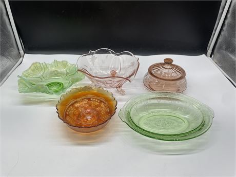 LOT OF 5 GLASSWARE INCL: PINK, GREEN DEPRESSION, OPALESCENT GLASS, ETC