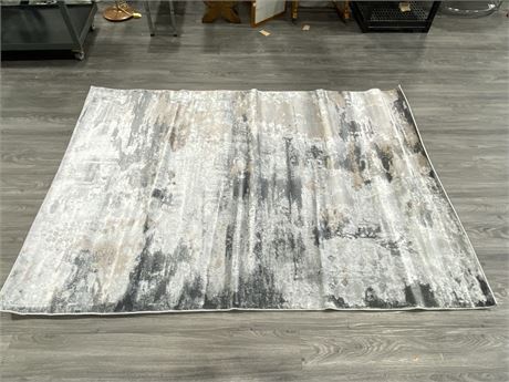 LIKE NEW ADEN COLLECTION GRAY RUG (SPECS. IN PHOTOS)