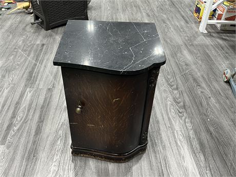 VINTAGE WOODEN SIDE TABLE W/ MARBLE TOP - 25”x17”x17”