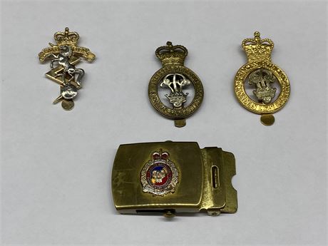 LOT OF CANADIAN MILITARY BUCKLE, PINS, ETC