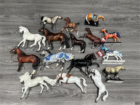 16 BREYER / OTHER HORSE COLLECTABLE FIGURES - LARGEST IS 13” LONG